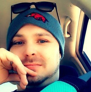 Meet your Posher, Larry